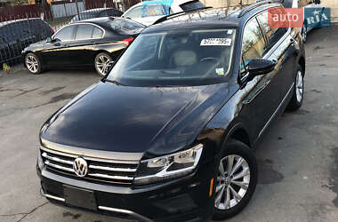 Внедорожник / Кроссовер Volkswagen Tiguan 2018 в Ирпене