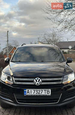 Позашляховик / Кросовер Volkswagen Tiguan 2017 в Фастові