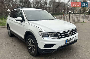Внедорожник / Кроссовер Volkswagen Tiguan 2020 в Одессе