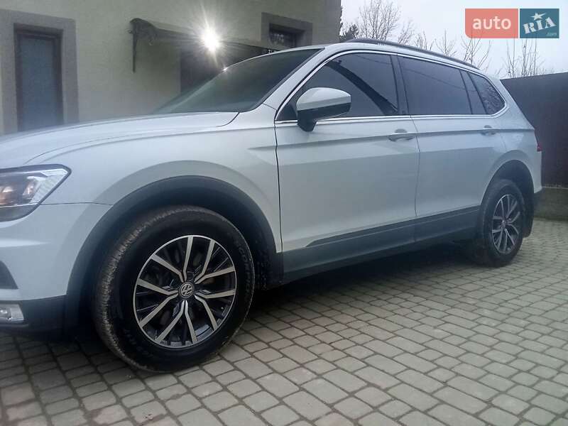 Внедорожник / Кроссовер Volkswagen Tiguan 2019 в Львове фото 10 Внедорожник / Кроссовер Volkswagen Tiguan 2019 в Львове