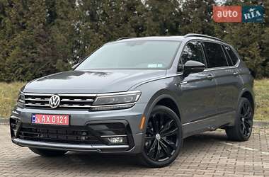Внедорожник / Кроссовер Volkswagen Tiguan 2021 в Киеве
