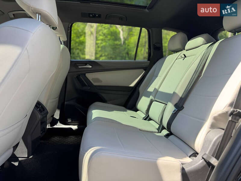 Внедорожник / Кроссовер Volkswagen Tiguan 2021 в Черновцах фото 3 Внедорожник / Кроссовер Volkswagen Tiguan 2021 в Черновцах