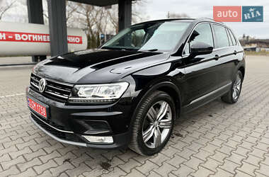 Внедорожник / Кроссовер Volkswagen Tiguan 2017 в Бережанах
