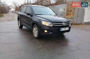 Внедорожник / Кроссовер Volkswagen Tiguan 2016 в Кременчуге