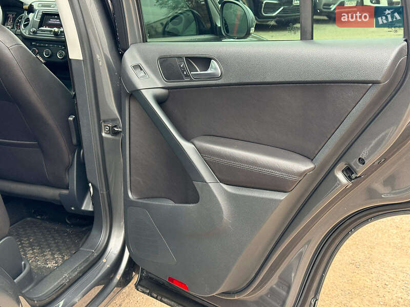 Внедорожник / Кроссовер Volkswagen Tiguan 2015 в Виннице фото 18 Внедорожник / Кроссовер Volkswagen Tiguan 2015 в Виннице