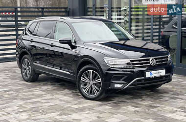 Внедорожник / Кроссовер Volkswagen Tiguan 2018 в Мукачево