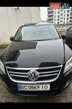 Позашляховик / Кросовер Volkswagen Tiguan 2009 в Бориславі