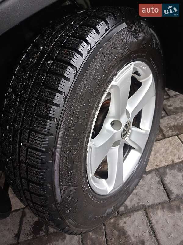 Внедорожник / Кроссовер Volkswagen Tiguan 2010 в Городке фото 27 Внедорожник / Кроссовер Volkswagen Tiguan 2010 в Городке