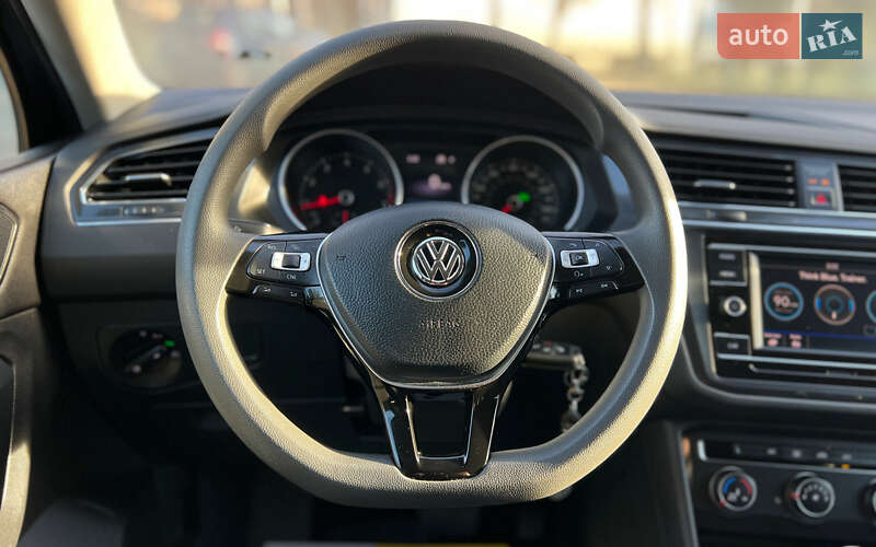 Внедорожник / Кроссовер Volkswagen Tiguan 2017 в Львове фото 11 Внедорожник / Кроссовер Volkswagen Tiguan 2017 в Львове