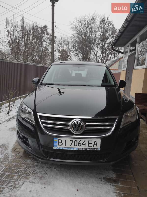 Volkswagen Tiguan 2011 Volkswagen Tiguan 2011