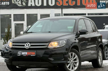 Внедорожник / Кроссовер Volkswagen Tiguan 2017 в Харькове