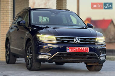 Внедорожник / Кроссовер Volkswagen Tiguan 2017 в Радивилове