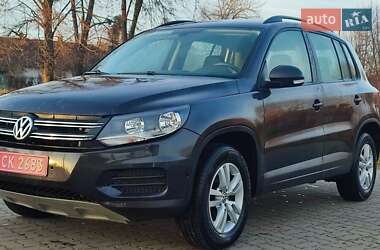 Внедорожник / Кроссовер Volkswagen Tiguan 2015 в Стрые