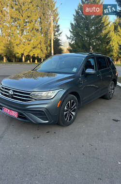 Внедорожник / Кроссовер Volkswagen Tiguan 2023 в Ровно