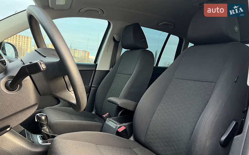 Внедорожник / Кроссовер Volkswagen Tiguan 2012 в Львове