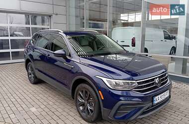 Внедорожник / Кроссовер Volkswagen Tiguan 2023 в Киеве