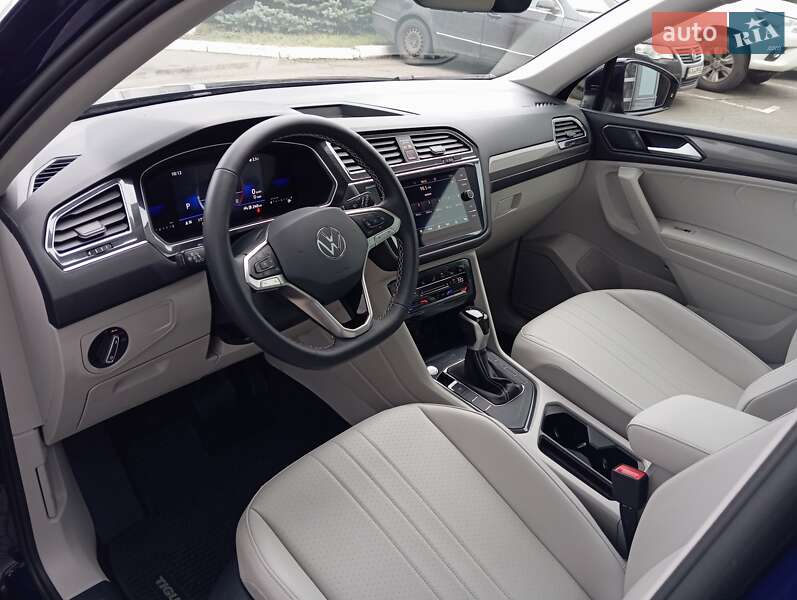 Внедорожник / Кроссовер Volkswagen Tiguan 2023 в Киеве