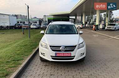 Внедорожник / Кроссовер Volkswagen Tiguan 2009 в Луцке
