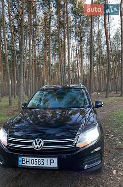 Позашляховик / Кросовер Volkswagen Tiguan 2016 в Кропивницькому