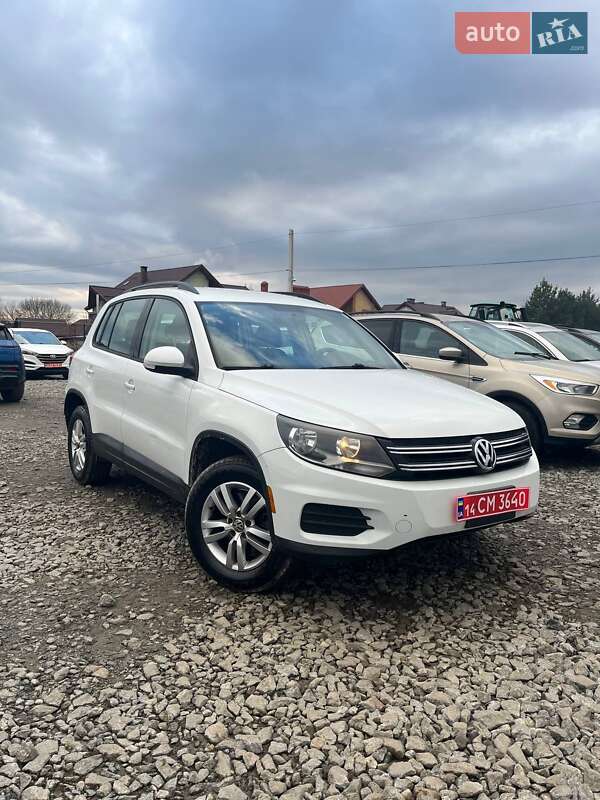 Позашляховик / Кросовер Volkswagen Tiguan 2015 в Львові