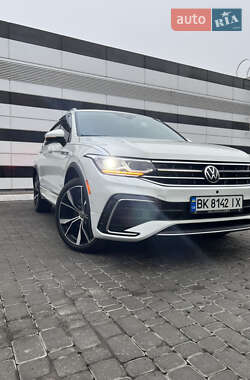 Позашляховик / Кросовер Volkswagen Tiguan 2024 в Костопілі