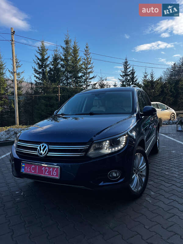 Внедорожник / Кроссовер Volkswagen Tiguan 2015 в Бориславе