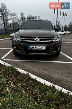 Внедорожник / Кроссовер Volkswagen Tiguan 2011 в Житомире
