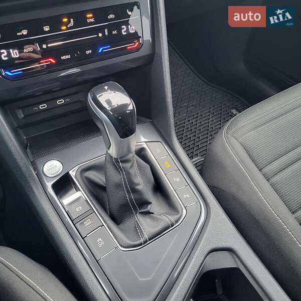 Внедорожник / Кроссовер Volkswagen Tiguan 2022 в Запорожье