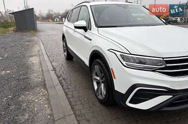 Позашляховик / Кросовер Volkswagen Tiguan 2024 в Львові