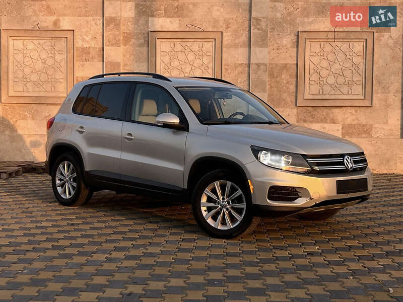 Volkswagen Tiguan 2015