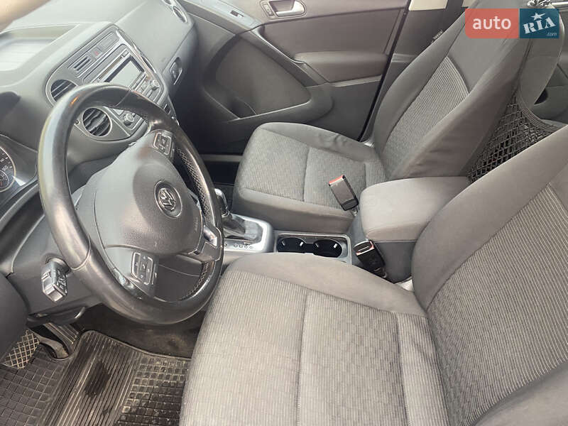 Внедорожник / Кроссовер Volkswagen Tiguan 2013 в Черкассах