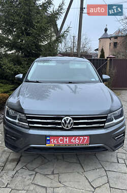 Внедорожник / Кроссовер Volkswagen Tiguan 2021 в Львове