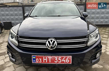 Внедорожник / Кроссовер Volkswagen Tiguan 2016 в Подольске