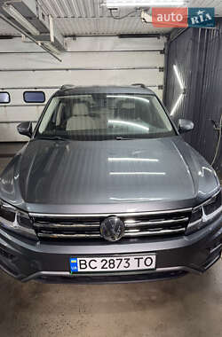 Внедорожник / Кроссовер Volkswagen Tiguan 2018 в Днепре