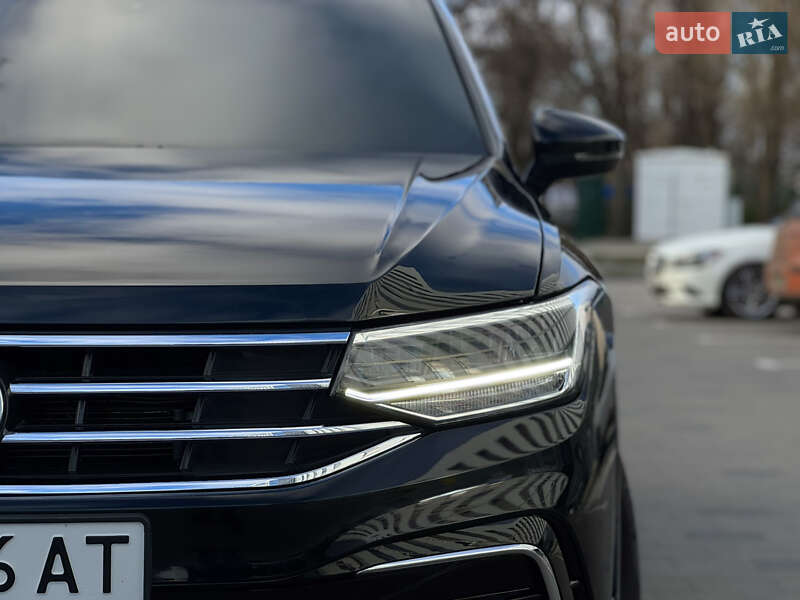 Внедорожник / Кроссовер Volkswagen Tiguan 2022 в Днепре