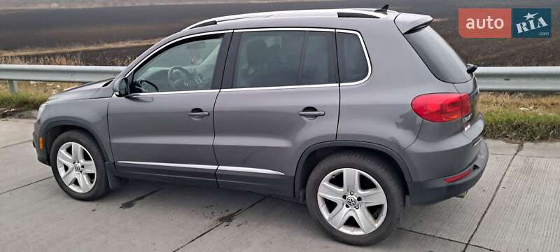 Внедорожник / Кроссовер Volkswagen Tiguan 2016 в Кобеляках
