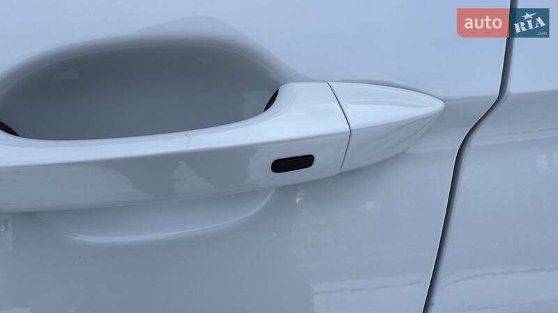 Внедорожник / Кроссовер Volkswagen Tiguan 2023 в Белой Церкви