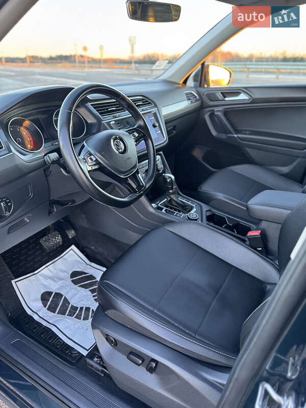 Внедорожник / Кроссовер Volkswagen Tiguan 2018 в Ковеле