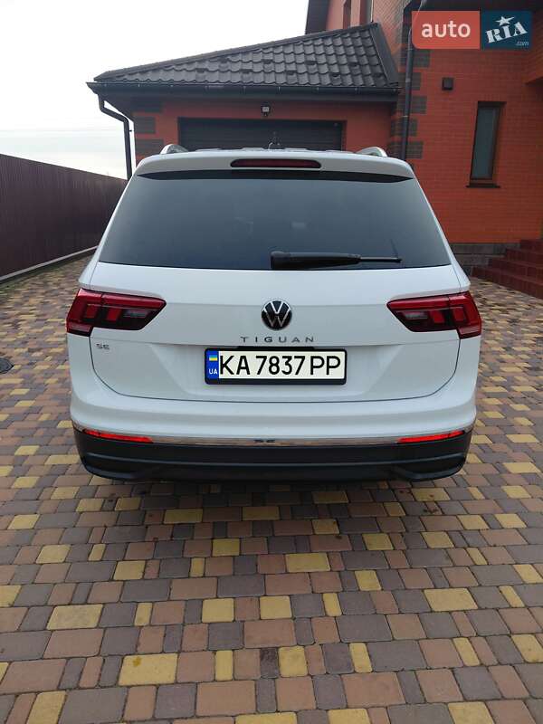 Позашляховик / Кросовер Volkswagen Tiguan 2024 в Києві