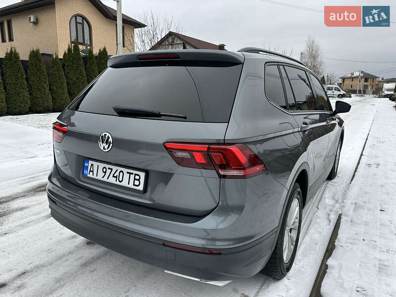 Внедорожник / Кроссовер Volkswagen Tiguan 2019 в Киеве