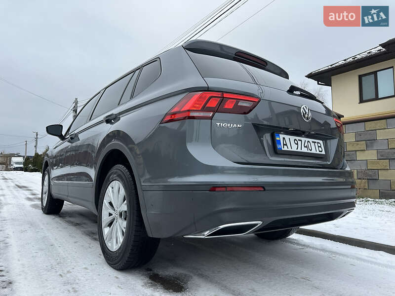 Внедорожник / Кроссовер Volkswagen Tiguan 2019 в Киеве