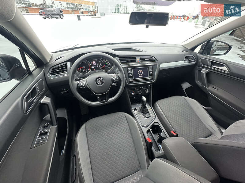 Внедорожник / Кроссовер Volkswagen Tiguan 2019 в Киеве