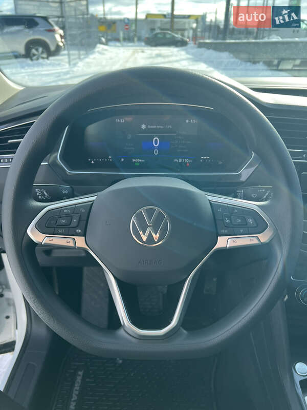 Внедорожник / Кроссовер Volkswagen Tiguan 2023 в Белой Церкви фото 18 Внедорожник / Кроссовер Volkswagen Tiguan 2023 в Белой Церкви