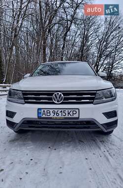 Внедорожник / Кроссовер Volkswagen Tiguan 2018 в Ильинцах