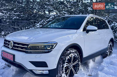 Позашляховик / Кросовер Volkswagen Tiguan 2017 в Тернополі