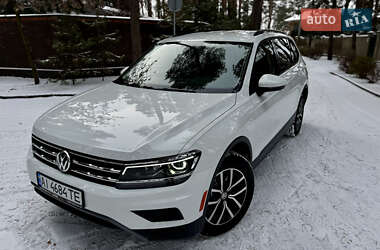 Внедорожник / Кроссовер Volkswagen Tiguan 2021 в Белогородке