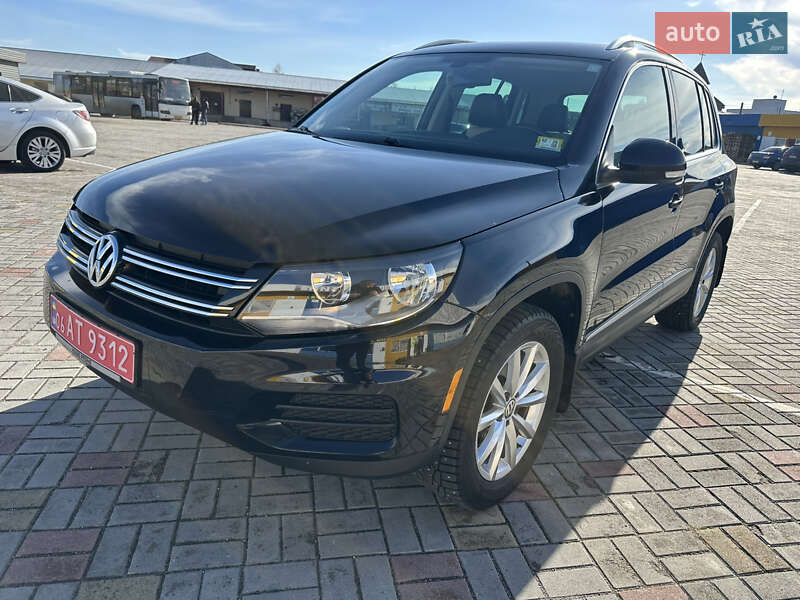 Внедорожник / Кроссовер Volkswagen Tiguan 2017 в Житомире