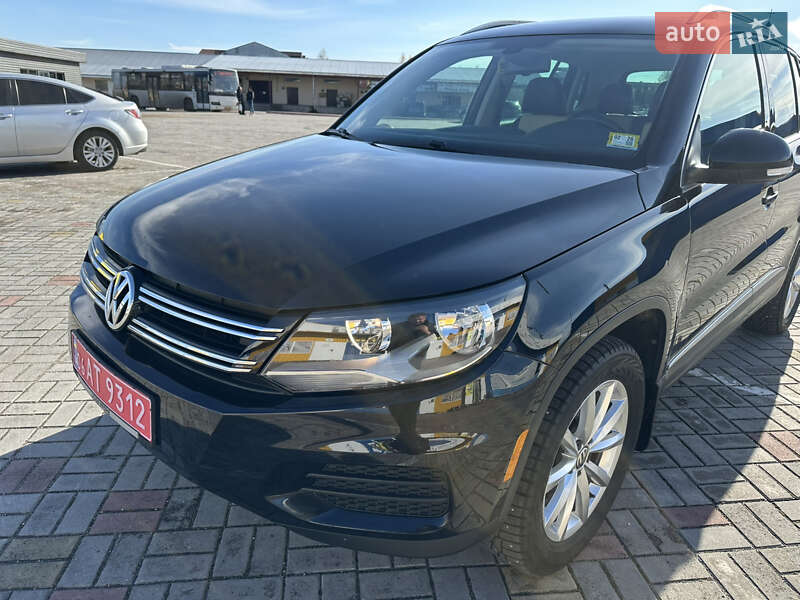 Внедорожник / Кроссовер Volkswagen Tiguan 2017 в Житомире