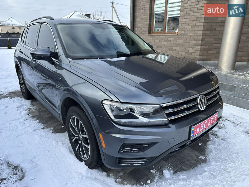 Внедорожник / Кроссовер Volkswagen Tiguan 2019 в Луцке