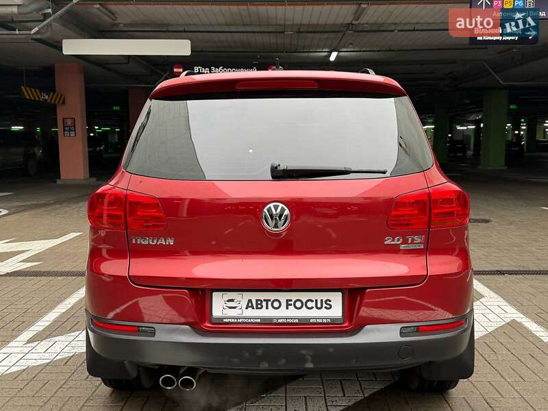 Внедорожник / Кроссовер Volkswagen Tiguan 2015 в Киеве